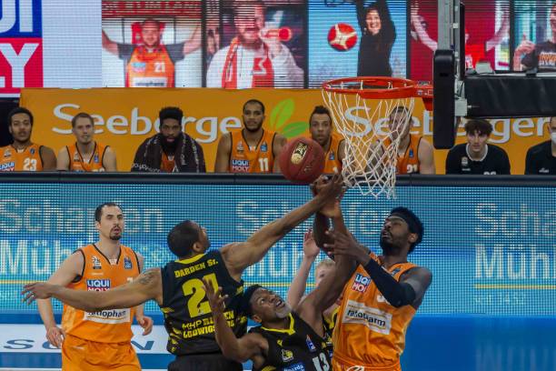 供了重建防 供了重建防