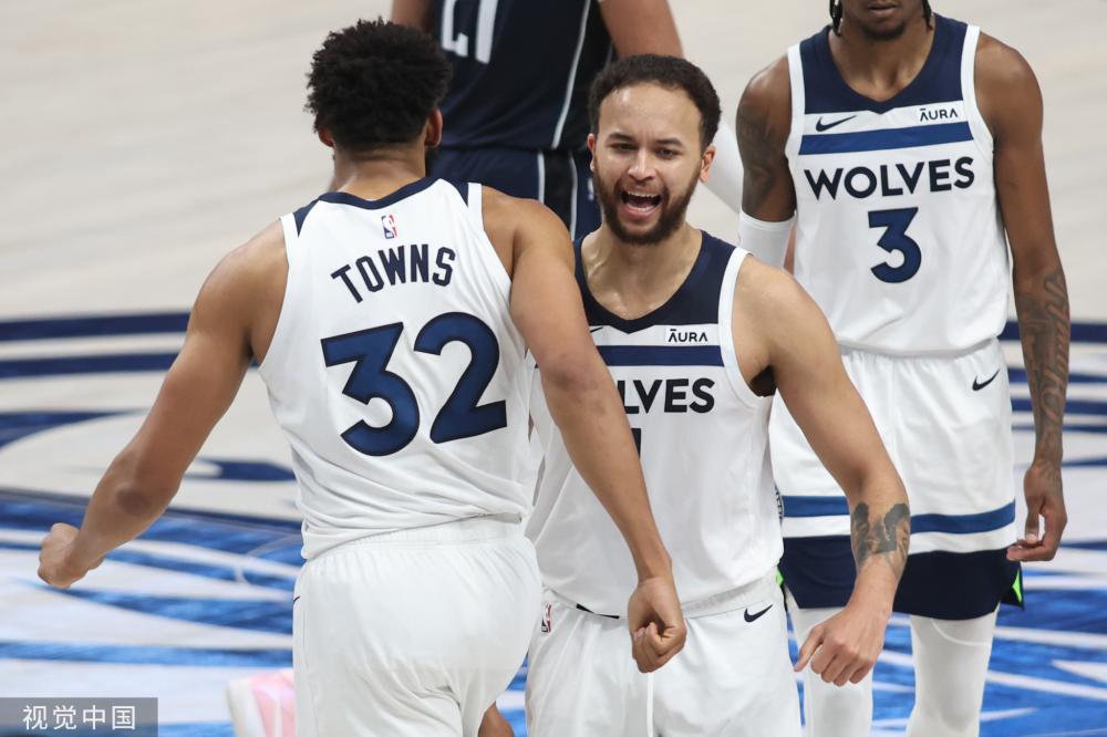 舞台上闪耀 舞台上闪耀